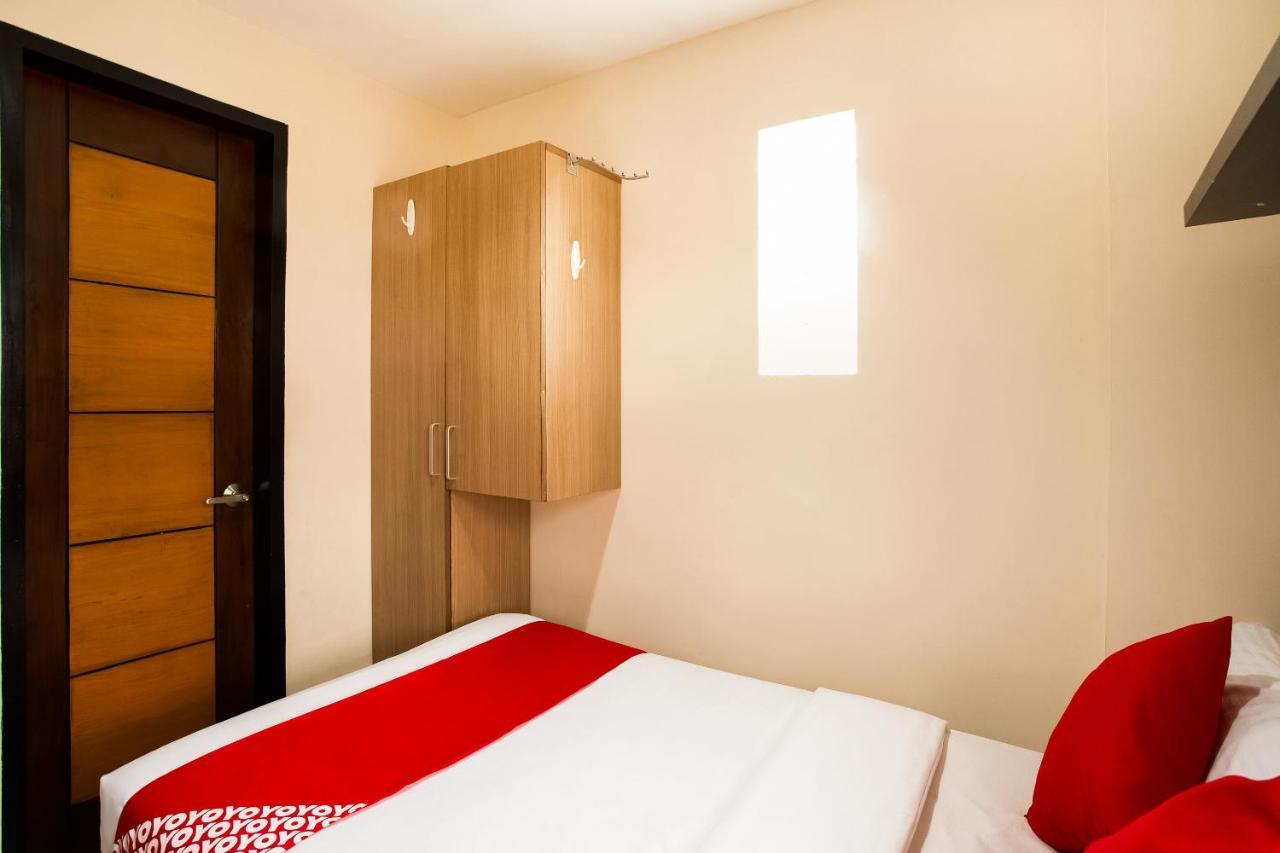 Oyo 199 Solange Apartelle Davao Stadt Exterior foto